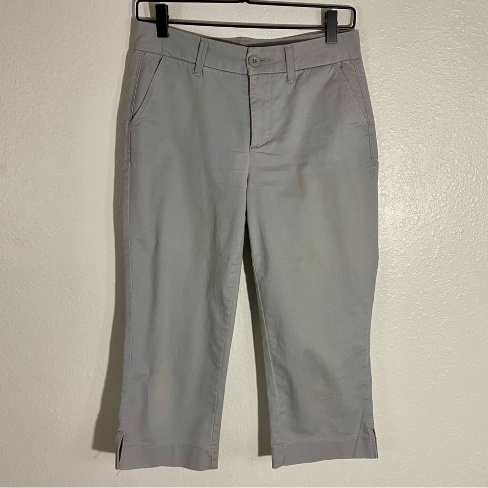 NYDJ Gray Cropped Chino Pants Size 4P Lift Tuck Technology